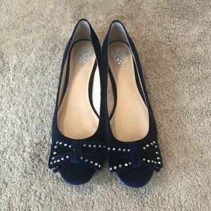 Vince camuto navy velvet flats